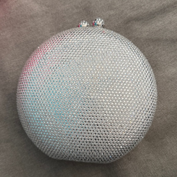 Silver Rhinestone Purse - Picture 9 of 9